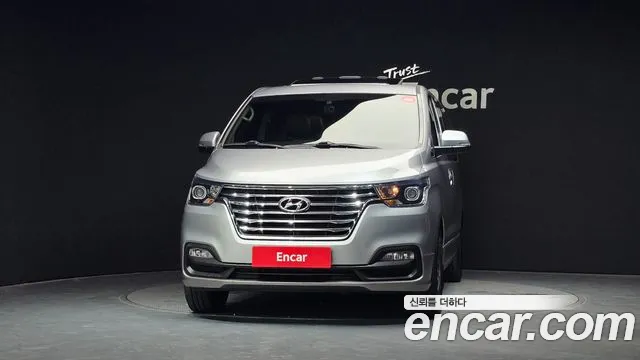 Hyundai Starex 2019 thumb 3