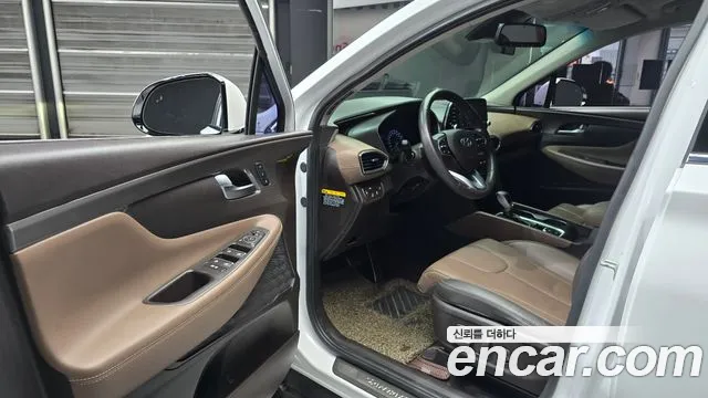 Hyundai Santa Fe 2019 thumb 10