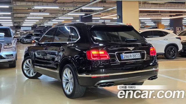 Bentley Bentayga 2020 thumb 7