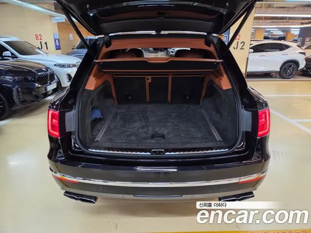 Bentley Bentayga 2020 thumb 8