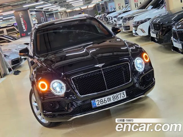 Bentley Bentayga 2020 thumb 9