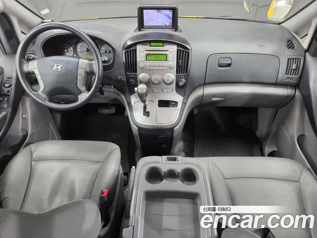Hyundai Starex 2013 thumb 8
