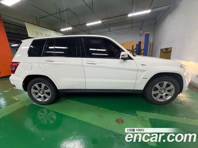Mercedes-Benz GLK-Class 2011 thumb 5