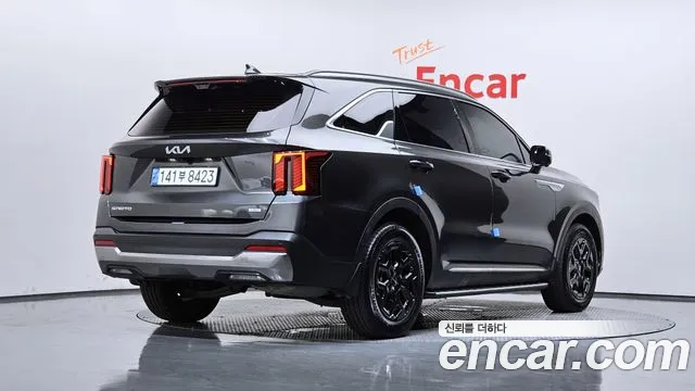 Kia Sorento 2024 thumb 2