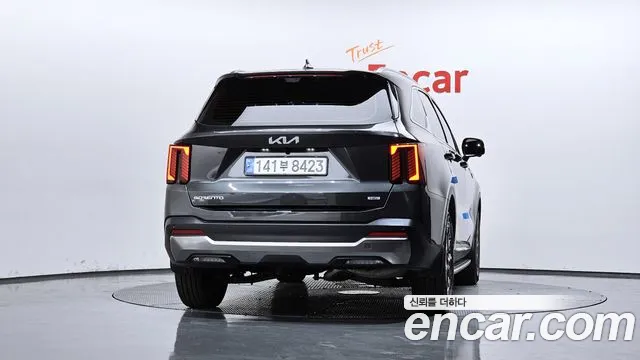 Kia Sorento 2024 thumb 4