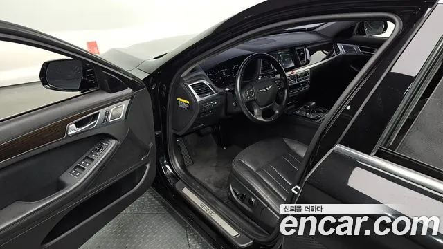 Genesis G80 2018 thumb 10
