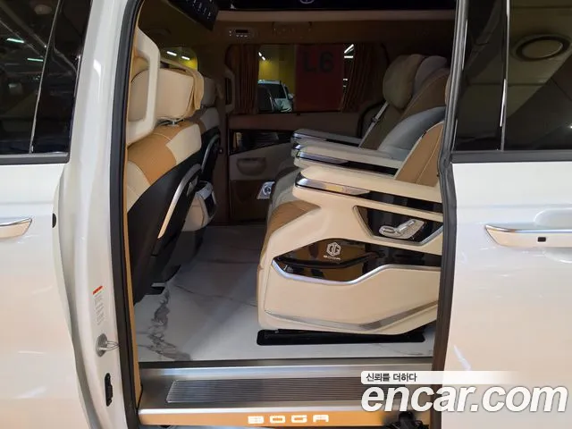 Kia Carnival 2025 thumb 9
