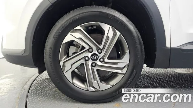 Hyundai Santa Fe 2022 thumb 5