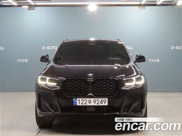 BMW X4 2023 thumb 3