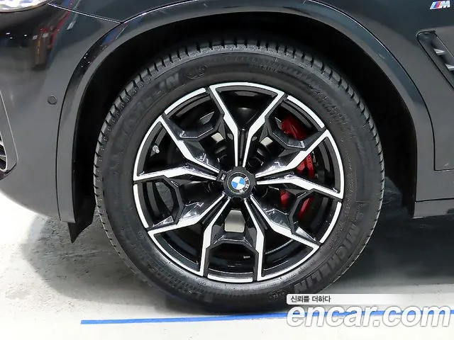 BMW X4 2023 thumb 5