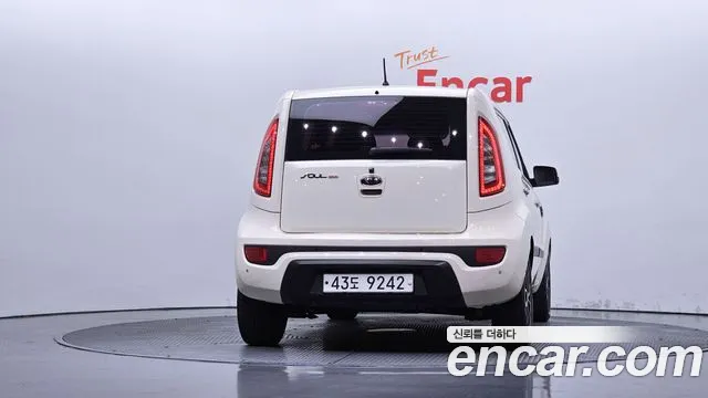 Kia Soul 2011 thumb 4
