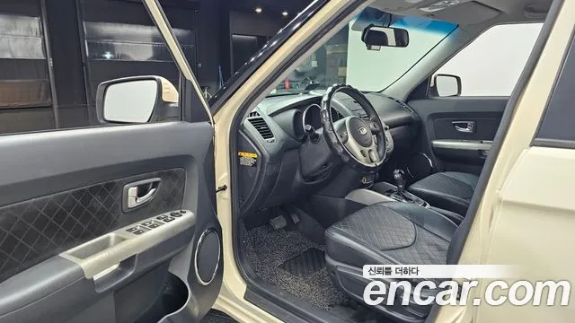 Kia Soul 2011 thumb 10