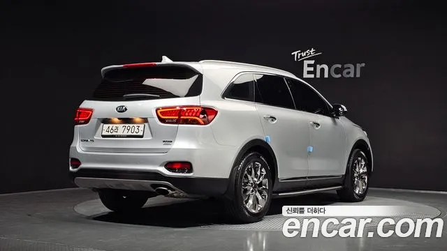 Kia Sorento 2018 thumb 2