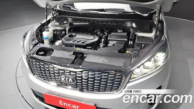 Kia Sorento 2018 thumb 6
