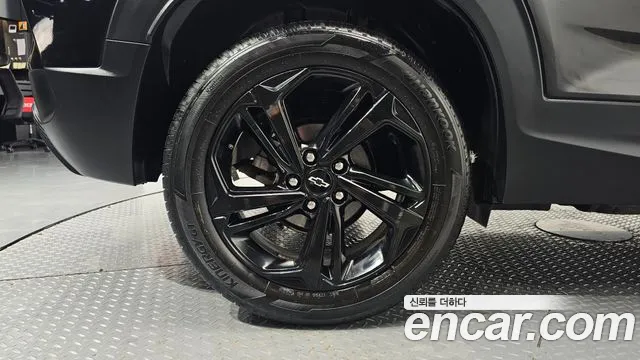 ChevroletGMDaewoo TrailBlazer 2022 thumb 4