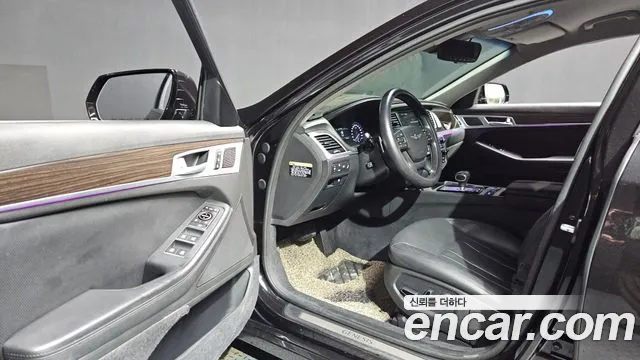 Genesis G80 2018 thumb 10