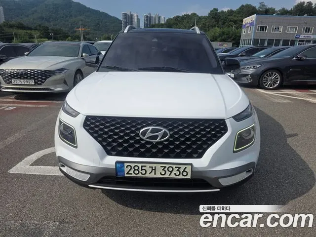 Hyundai Venue 2021 thumb 3
