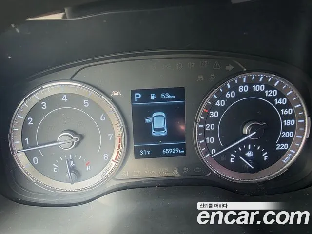 Hyundai Venue 2021 thumb 8