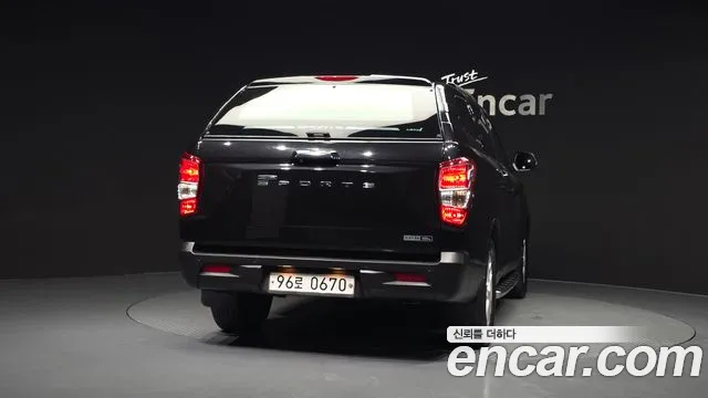 KG_Mobility_Ssangyong Rexton 2018 thumb 3