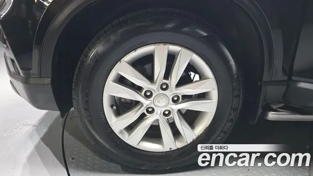 KG_Mobility_Ssangyong Rexton 2018 thumb 4