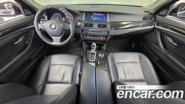 BMW 5-Series 2013 thumb 7