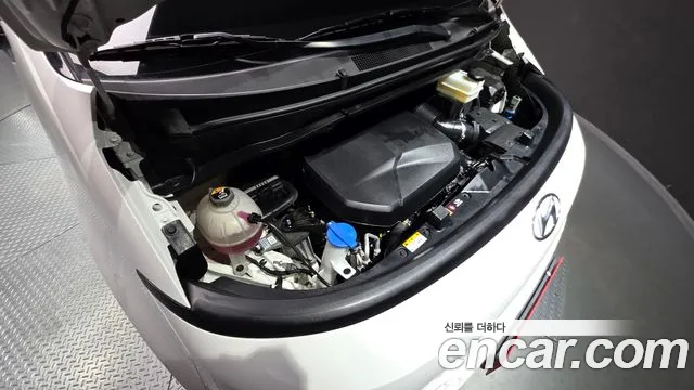 Hyundai Staria 2022 thumb 6