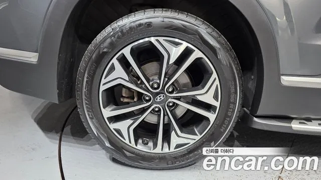 Hyundai Santa Fe 2018 thumb 5