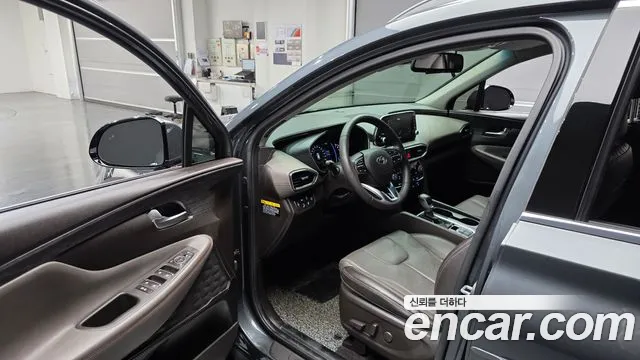 Hyundai Santa Fe 2018 thumb 10
