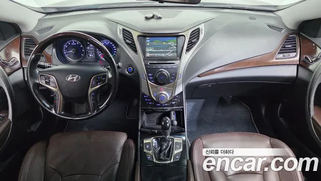 Hyundai Grandeur 2011 thumb 7