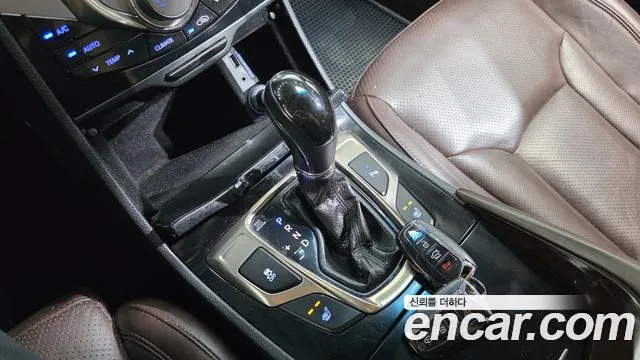 Hyundai Grandeur 2011 thumb 9