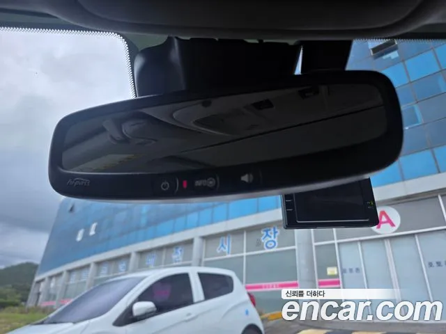ChevroletGMDaewoo Malibu 2017 thumb 7