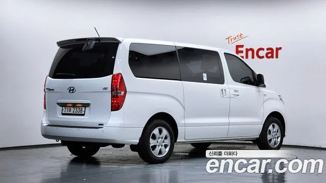 Hyundai Starex 2019 thumb 2