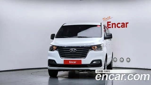 Hyundai Starex 2019 thumb 3