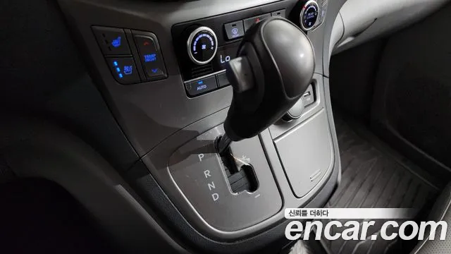 Hyundai Starex 2019 thumb 9