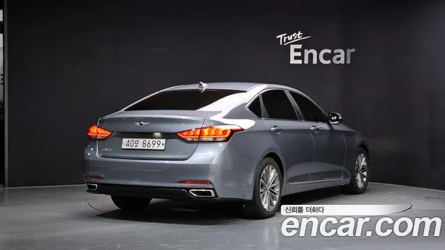 Hyundai Genesis 2014 thumb 2