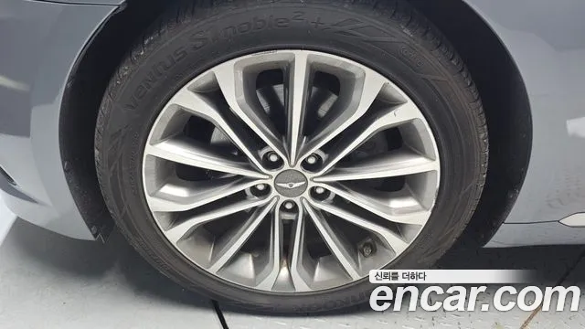 Hyundai Genesis 2014 thumb 5