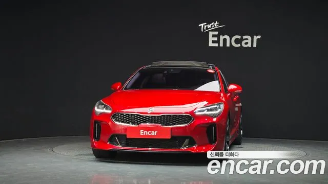 Kia Stinger 2017 thumb 3