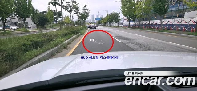Hyundai Santa Fe 2024 thumb 7