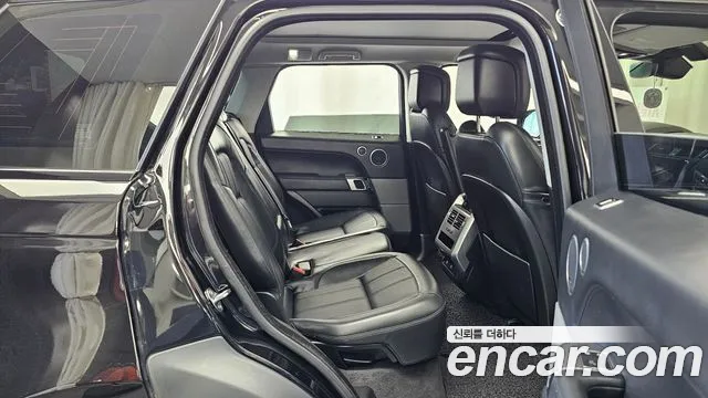 Land Rover Range Rover Sport 2021 thumb 11