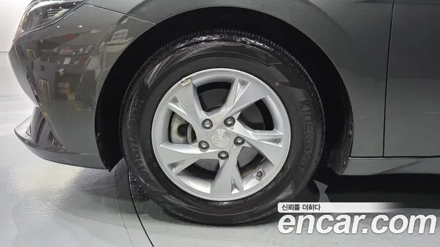 Hyundai Avante 2021 thumb 5