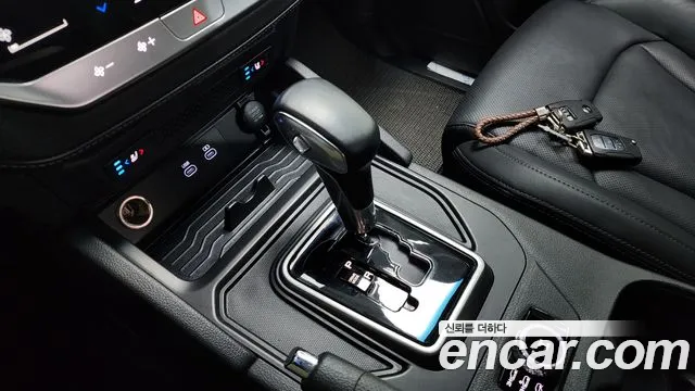 KG_Mobility_Ssangyong Rexton 2023 thumb 9