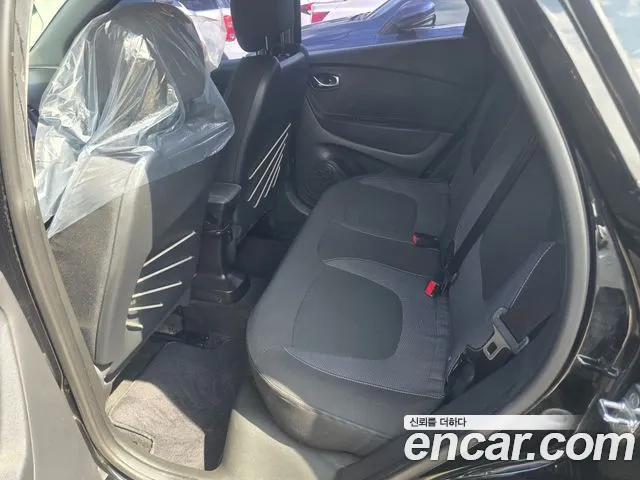 Renault-KoreaSamsung Captur 2016 thumb 10