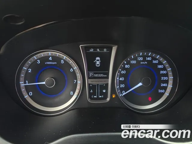Hyundai Grandeur 2016 thumb 4