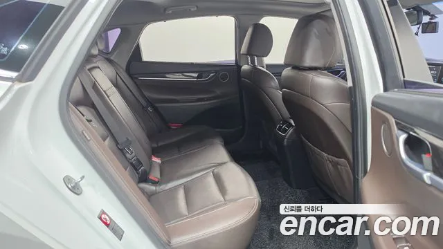Hyundai Grandeur 2017 thumb 11