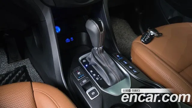 Hyundai Santa Fe 2015 thumb 9