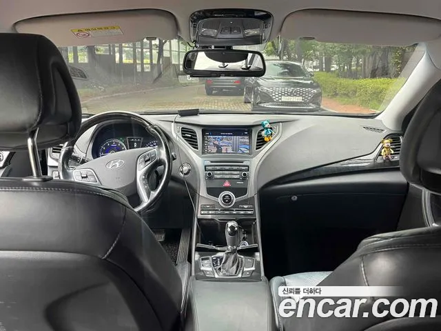 Hyundai Grandeur 2014 thumb 12