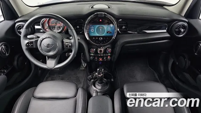 MINI Hatch 2021 thumb 6