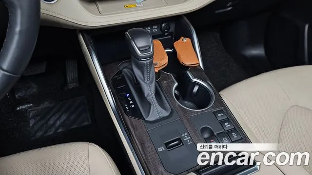 Toyota Highlander 2024 thumb 8
