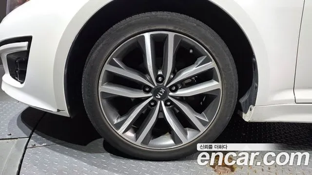 Kia K5 2013 thumb 5