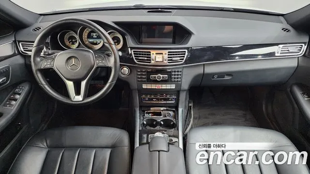 Mercedes-Benz E-Класс 2015 thumb 7
